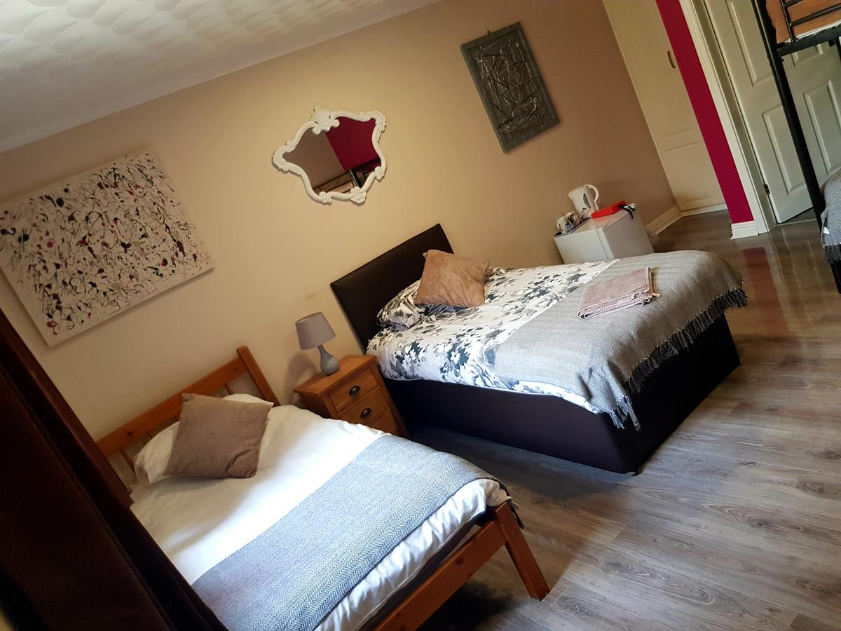 The Bay Horse Accommodation West Cowick Exterior photo