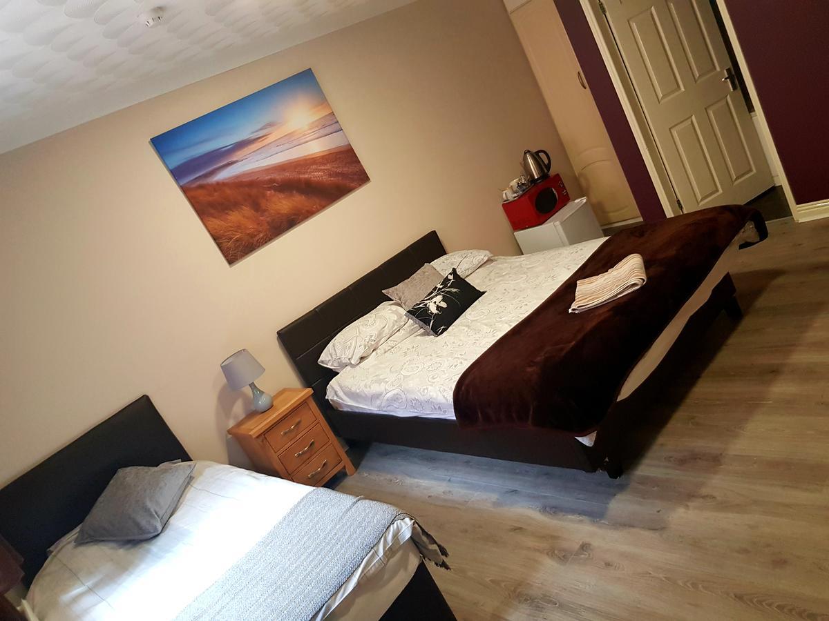 The Bay Horse Accommodation West Cowick Exterior photo